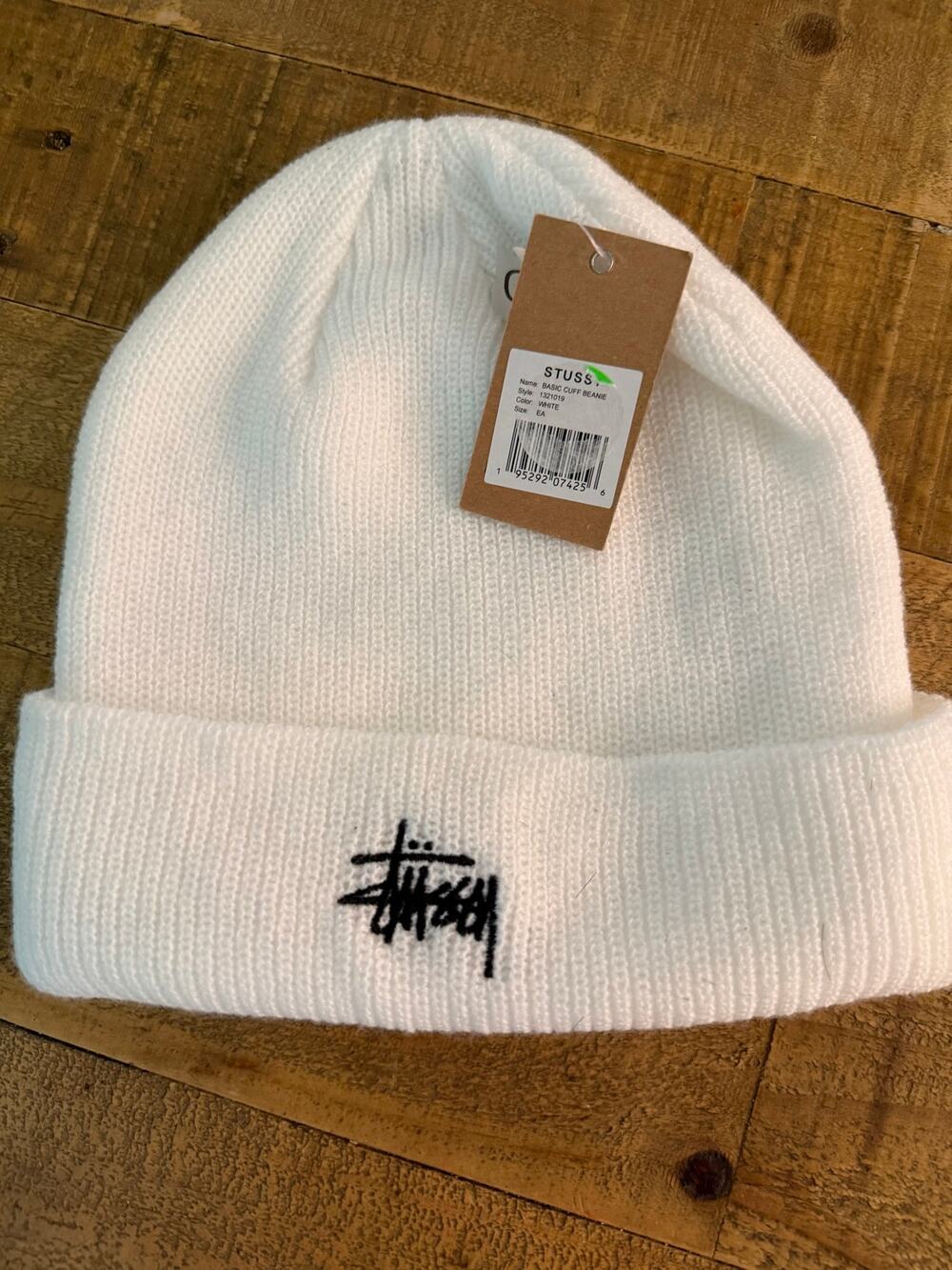 Stussy Basic Cuff Beanie White Black Logo NWT One Size